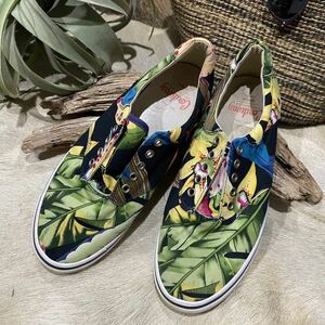 GRAVIS(グラビス)size:39 ＊花柄デザインスニーカー＊ 柄シューズ