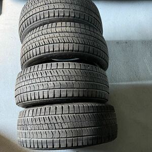 ブリヂストン　ブリザックVRX2 225/45R18 4本セット　8部山　美品