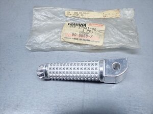 τ250111-39 ヤマハ R1-Z 純正 リアステップ タンデムステップ 左 未使用 3XV-27431-00