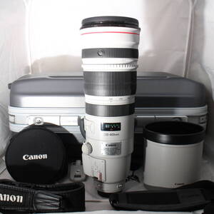 ☆良品☆ Canon EF200-400mm F4 L IS USM EXTENDER1.4× エクステンダー EF200-400LIS フルサイズ対応 望遠ズームレンズ #2722