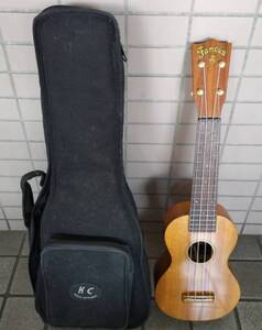 (美品) Famous ukulele フェイマス ウクレレ FS-5 弦楽器 ソフトケース付 中古 現状品 付属品画像の通り