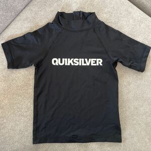 クイックシルバー　QUIKSILVER ブラック　ラッシュガード　半袖 サイズ　100 キッズ　kids 海　プール　水泳　ジュニア　日焼け防止