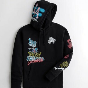 新品★正規品★未使用★未開封★Mサイズ！★ホリスターHOLLISTER★GRAFFITI PRINT HOODIE★ブラック