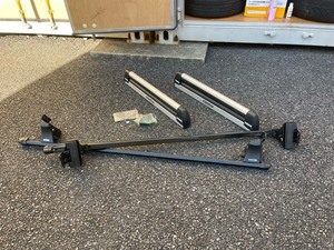 THULE XTENDER / Xテンダー＋キャリアベース　美品！！！