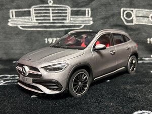 Z Models 1/18 Mercedes Benz GLA (H247) mountain gray　メルセデス　ベンツ　ディーラー特注品　ミニカー