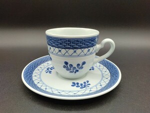 ロイヤルコペンハーゲン　トランクェーバー　カップアンドソーサー ROYAL COPENHAGEN