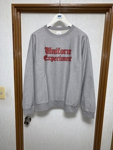 3 新品 23FW uniform experiment GOTHIC LOGO CREWNECK SWEAT スウェット