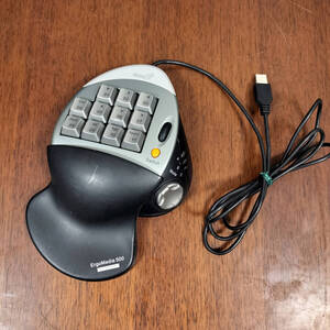 Genius ErgoMedia 500 Gaming Explorer GK-060001/U | USB 左手用ゲームコントローラ ゲーミングキーボード [XX#241]