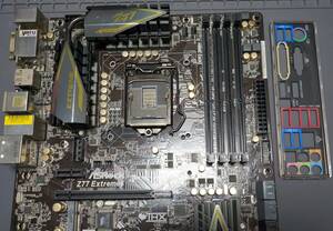 【動作確認済】ASRock Z77 Extreme6 LGA1155 ATXマザーボード IOパネル付属