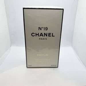 A) フィルム未開封★CHANEL/ シャネル　未使用 No.19 19番 パルファム　ボトル　15ml ブランド香水 D1906