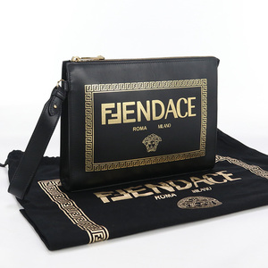 中古良品フェンディFENDI FENDACE クラッチバッグ 7VA491 AJJ2 F15HM ブラック ランク：A us-2 メンズ