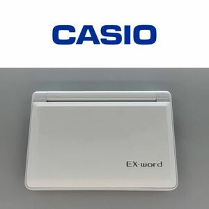 ●XD-SF6300●CASIO カシオ 電子辞書 EX-word DATAPLUS4 中古品 used ホワイト 動作確認済み 本書籍シリーズ J02