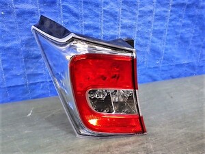 S1273　フリードハイブリッド　GP3　後期　左テール　LED　33550-SYY-N711-M1　美品