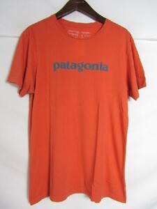 Patagonia　パタゴニア USA製　テキスト ロゴ オーガニック メンズ　Tシャツ 39154　Sサイズ　オレンジ【MEDIUM】【メンズ】【中古】