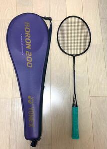 美品 YONEX ヨネックス BORON 200 バドミントン ラケット 2U-G4 ケース付き