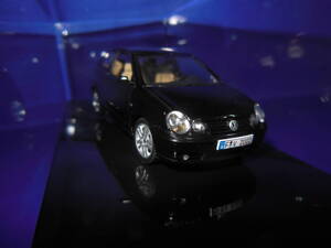 1/43　AUTOART　4代目　9N型　フォルクスワーゲン　ポロ　スーパーブラック　2001年-2009年　VW　VOLKSWAGEN　POLO　ハイクオリティ