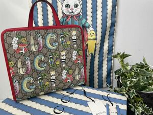 ★未使用　GUCCI × ヒグチユウコ チルドレンズ トートバッグ　総柄 GGスプリーム 赤　グッチ　ハンドバッグ　レッド　ひぐちゆうこ