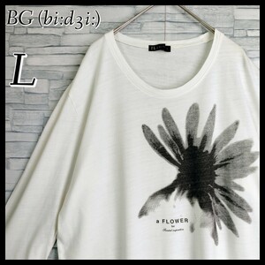 ブラックフラワー☆ロンT　Lサイズ　オフホワイト　Tシャツ七分　花柄　シンプル　a FLOWER　BG (bi:d3i:)　ビージー　WHITE Tee 薄手