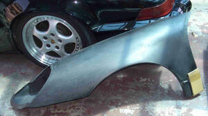 ポルシェ　996用　ドライカーボンフェンダー　　左右　新品未使用