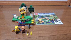 レゴ　マインクラフト　ミツバチの養蜂場　品番　21165　マイクラ　LEGO