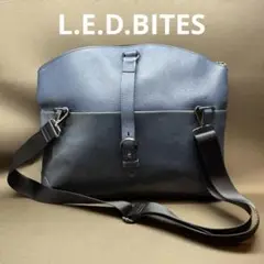 L.E.D.BITES ショルダーバッグ