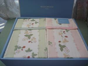 ■　WEDGWOOD ウエッジウッド　ワイルドストロベリー柄　綿毛布　２枚セット　ピンクとブルー