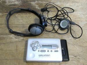 ジャンク SONY ウォークマン WALKMAN WM-FX877 ヘッドフォン付