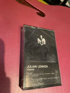 JULIAN LENNON / VALOTTE 米盤中古カセットテープ