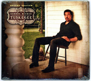 LIONEL RICHIE(ライオネル・リッチー) : TUSKEGEE(ベスト・デュエット～タスキーギ) CD+DVDデラックス版輸入盤・未開封シールド新品　格安