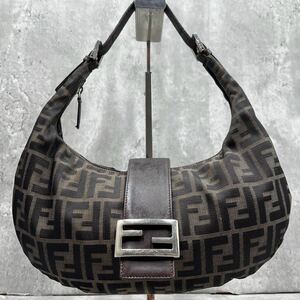 1円 【最高級】FENDI フェンディ ハンドバッグ ショルダー ズッカ柄 FF金具 肩掛け レディース レザー ブラウン 茶色 クロワッサン 三日月