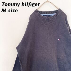 トミーヒルフィガー　ニット　セーター　無地　フラッグロゴ　男女兼用　Mサイズ　tommy hilfiger ユニセックス　ネイビー　刺繍ロゴ