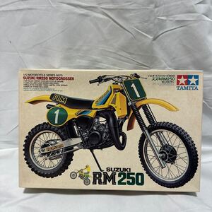 タミヤ 1/12 SUZUKI スズキ RM250 モトクロッサー MOTOCROSSER