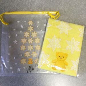 高島屋 LOVE BEAR ラブベア クリスマス タオル LIVE LAUGH LOVE クリームイエロー ビニール巾着バッグ付 1枚