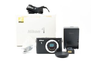 美品 Nikon ニコン J3 ブラック ボディ シャッター数575回 元箱、付属品付 #7312