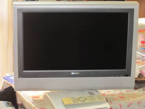 TOSHIBA　液晶カラーテレビ　26LC100　ジャンク品