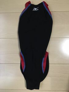 美品！MIZUNO ミズノ　競泳水着　女の子用　レディース 130サイズ　公式大会使用可能　FINAマーク付き　クリーニング済 ハイレグタイプ