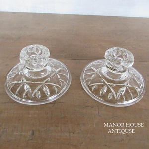 イギリス ガラス製 ペア キャンドルホルダー ろうそく立て キャンドルスタンド インテリア雑貨 英国 glass 1670sb
