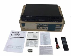 HY2700F タスカム 【音声ケーブル付】TASCAM/ CD-200i 業務用 iPodドック搭載CDプレーヤー