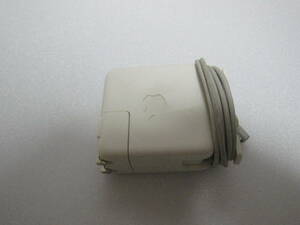 Apple純正 MacBook Air A1374 45W MagSafe AC電源アダプター　③