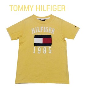 【良品】TOMMY HILFIGER(トミーヒルフィガー)キッズTシャツ XS