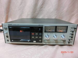 (中古現状品) カセットデッキ　TEAC C-2