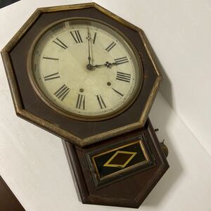  USA 　アメリカ　振り子時計　ゼンマイ時計　明治期　ジャンク品　八角時計 古時計 