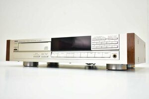 YAMAHA CD-2000 CDプレーヤー[ヤマハ][CDデッキ][CD PLAYER]9M