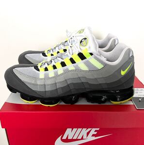 NIKE AIR VAPOR MAX95エアベイパーマックス95☆2018年製☆USED☆US10.5☆28.5cm☆イエローグラデ☆漢字☆筆記体☆風車☆ エアマックス95