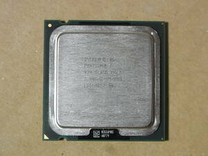 ■Intel Pentium D 920 SL8WS 2.80GHz/4M/800 Presler LGA775 2コア (Ci0704)