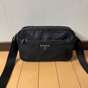 PRADA プラダ ショルダーバッグ カメラバッグ ブラック ナイロン 黒