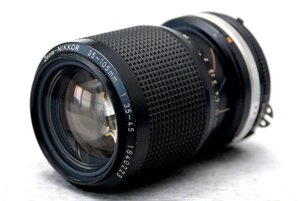 Nikon ニコン 純正NIKKOR 35-105mm MF 高級ズームレンズ (MACRO) 作動品 (Ai)