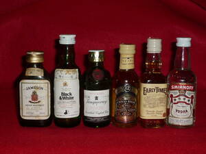 【送料無料】 古酒 ミニボトル ミニチュアボトル 6本セット JAMESON Black&White Tanqueray CHIVAS REGAL EARLY TIMES SMIRNOFF 