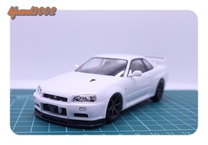 NISSAN SKYLINE GT-R（R34）　日産　ニッサン　スカイライン　1/32 ローダウン仕様　アオシマ製　プラモデル　完成品！