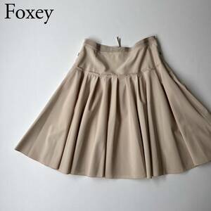 美品 FOXEY NEW YORK フォクシーニューヨーク フレアスカート 膝丈スカート　プリーツ　ストレッチ 日本製　レディース